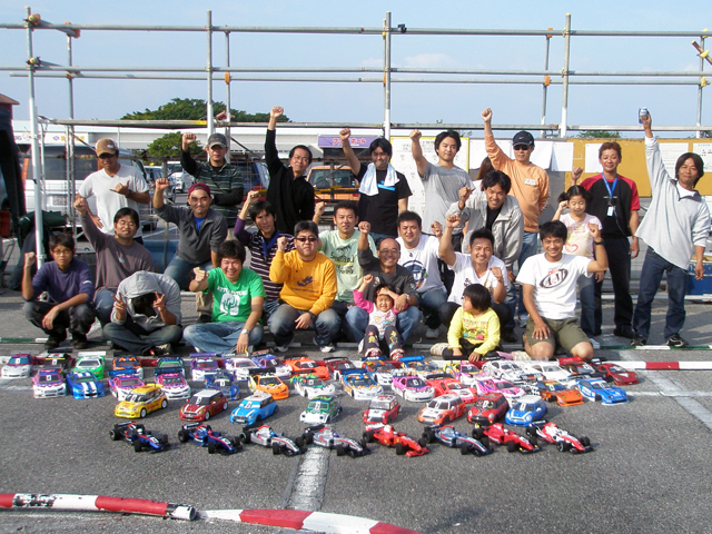 `10����͋[���[�X