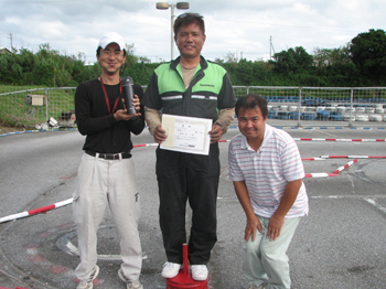 �a���C���E�g�b�v�R