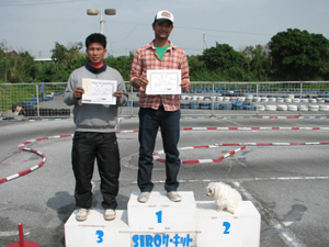 Aメイン・トップ3