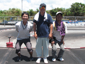 �f�o�c�[�����O�N���XB���C���E�g�b�v�R