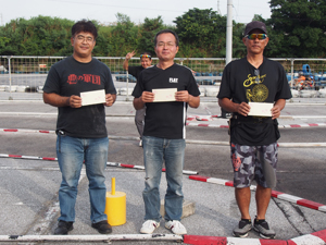 �^�~���N���X�`���C���E�g�b�v�R