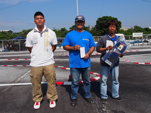 �^�~���N���X�`���C���E�g�b�v�R