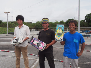 �f�o�c�[�����O�N���X�a���C���E�g�b�v�R