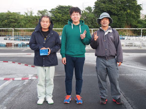 �G�L�X�p�[�g�N���X�a���C���E�g