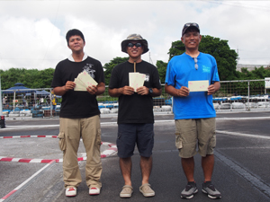 �G�L�X�p�[�g�N���X�`���C���E�g�b�v�R