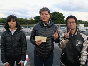 �^�~���N���X�b���C���E�g�b�v�R