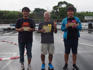 �G�L�X�p�[�g�N���X�`���C���E�g�b�v�R