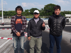 �s�f�P�O�N���X�`���C���E�g�b�v�R