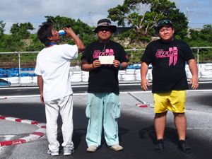 �~�j�N���X�`���C���E�g�b�v�R