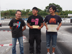 �^�~���N���X�`���C���E�g�b�v�R