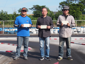 �^�~���N���X�`���C���E�g�b�v�R