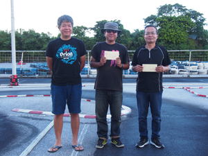 �^�~���N���X�`���C���E�g�b�v�R