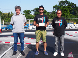 �s�f�P�O�N���X�`���C���E�g�b�v�R