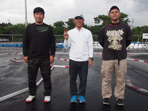 �I�[�v���N���XA���C���E�g�b