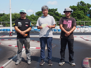 �f�o�N���X�`���C���E�g�b�v�R