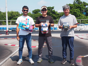 �g���b�N�N���X�`���C���E�g�b�v�R