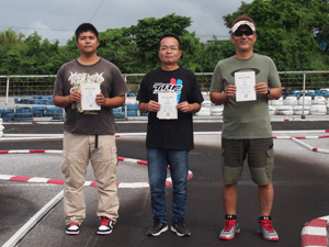 �^�~���N���X�`���C���E�g�b�v�R