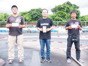 �^�~���N���X�`���C���E�g�b�v�R