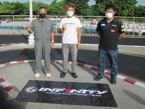 �P�QWA���C���E�g�b�v�R