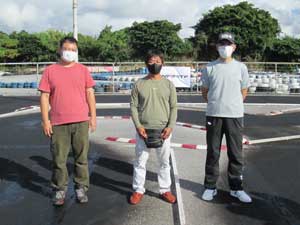 �I�[�v���N���XB���C���E�g�b�v�R