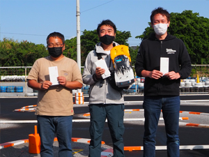 �^�~���N���XA���C���E�g�b�v�R