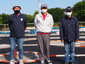 �P�Q�N���XB���C���E�g�b�v�R