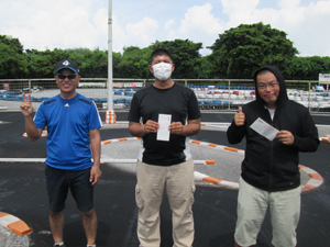 �P�Q�N���XA���C���E�g�b�v�R