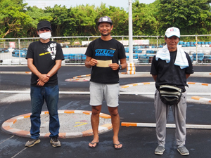 TG10�N���X�`���C���E�g�b�v�R