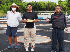 �^�~���N���X�`���C���E�g�b�v�R