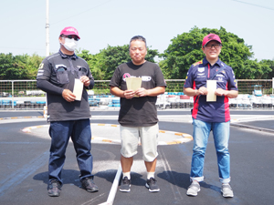 �^�~���N���XA���C���E�g�b�v�R