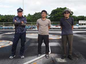 �~�j�N���X�b���C���E�g�b�v�R