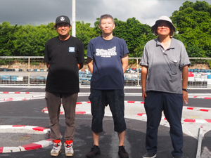 �r�h�q�n-�s�b�Q�N���X�b���C���E�g�b�v�R