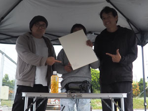 �^�~���N���X�a���C���E�g�b�v�R