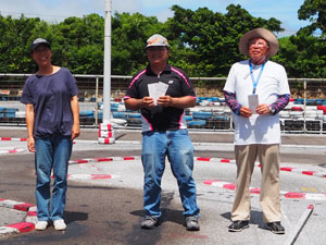 �^�~���N���X�`���C���E�g�b�v�R