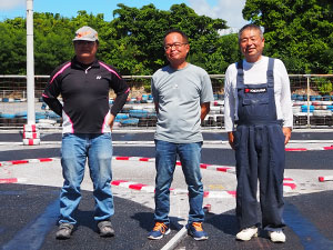 �P�Q�N���X�`���C���E�g�b�v�R