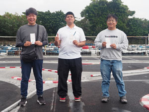 �s�b�Q�N���X�`���C���E�g�b�v�R