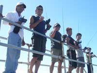 �s�a�E�`-�Q