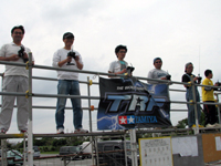 �~�j�N���XB-2