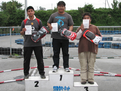 �^�~�`����X�N���X�����C���E�g�b�v�R